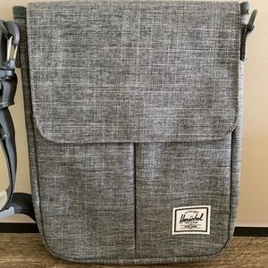 Brand New Herschel Crossbody Bag!
